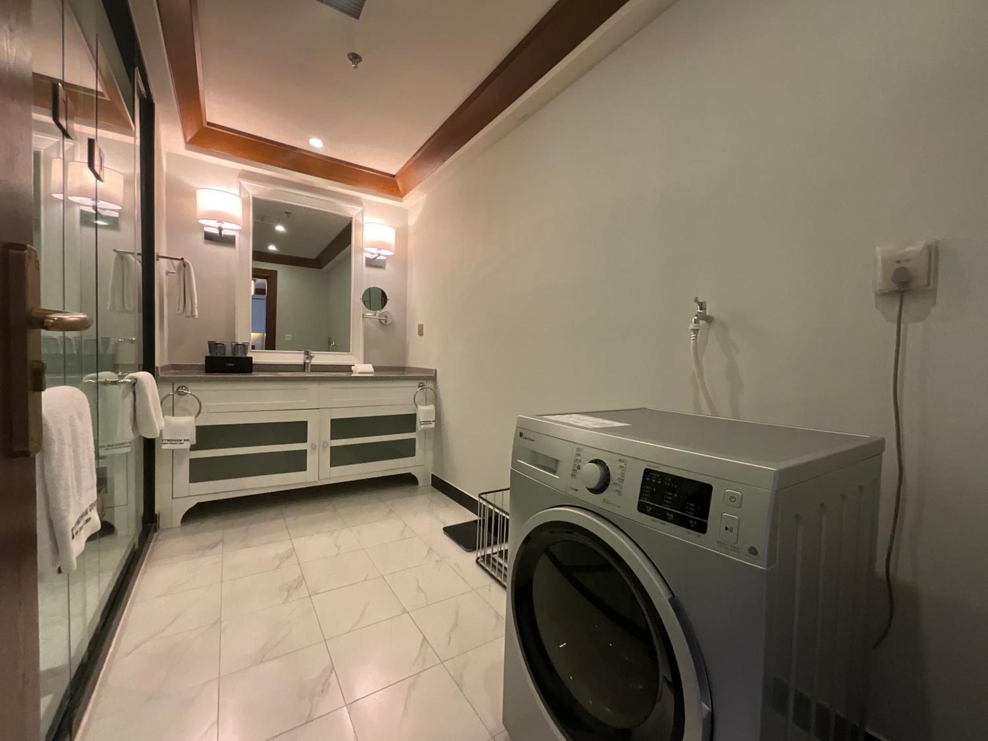 Kantharyar Serviced Apartment Янгон Экстерьер фото